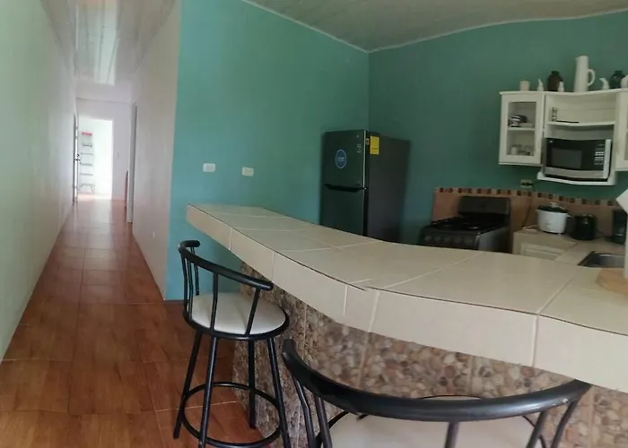 Hermoso Apartamento En Quepos/ Manuel Antonio.